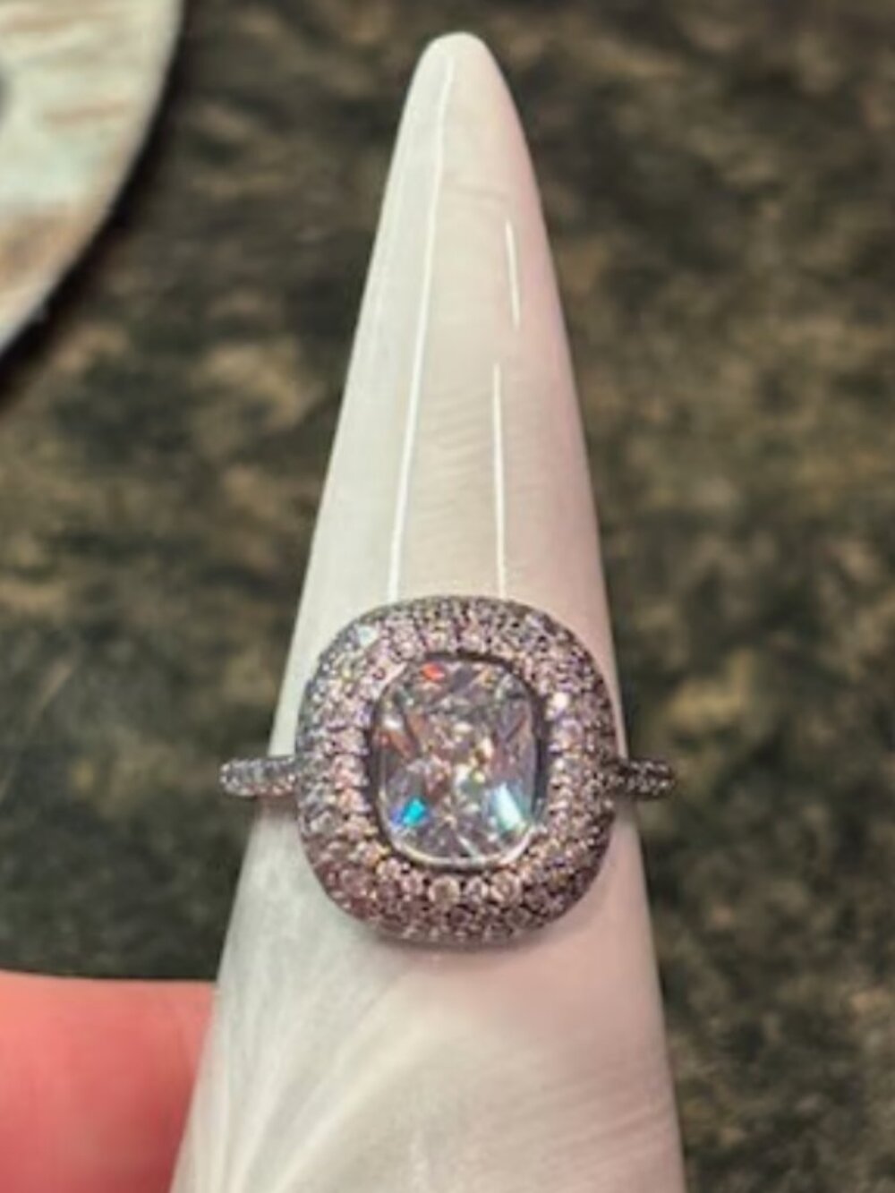 Bomb Party That Dazzling Glow Ring